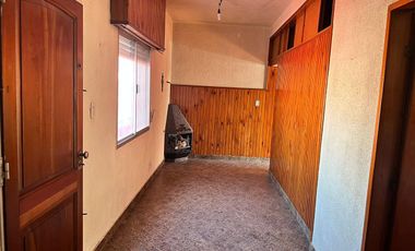 Venta Casa en  Banfield