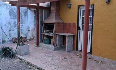 Casa 4 ambientes. Excelente ubicación. San Fernando.
