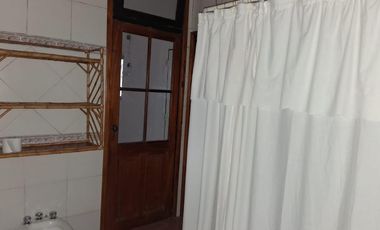 Casa 4 ambientes. Excelente ubicación. San Fernando.