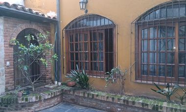 Casa 4 ambientes. Excelente ubicación. San Fernando.
