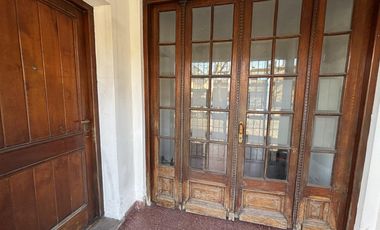Casa 4 ambientes. Excelente ubicación. San Fernando.
