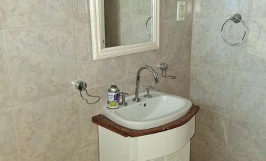Casa 4 ambientes. Excelente ubicación. San Fernando.