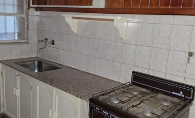 Casa 4 ambientes. Excelente ubicación. San Fernando.