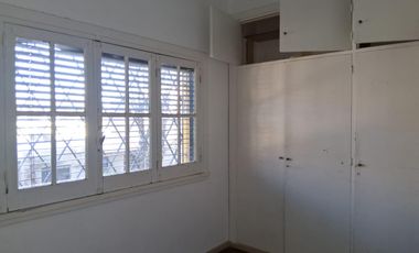Casa 4 ambientes. Excelente ubicación. San Fernando.