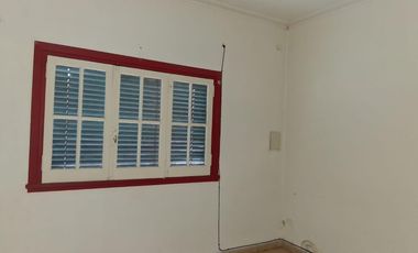 Casa 4 ambientes. Excelente ubicación. San Fernando.