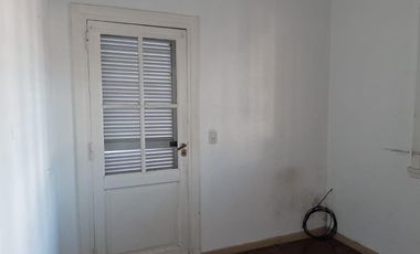 Casa 4 ambientes. Excelente ubicación. San Fernando.