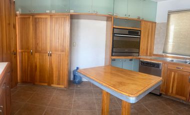 VENTA CASA EN BOSQUES DE LA HERRADURA CON SEGURIDAD