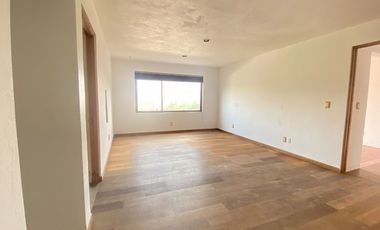 VENTA CASA EN BOSQUES DE LA HERRADURA CON SEGURIDAD