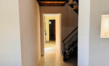 Casa con Pileta zona Artalaz