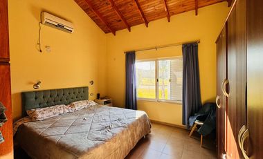 Casa con Pileta zona Artalaz