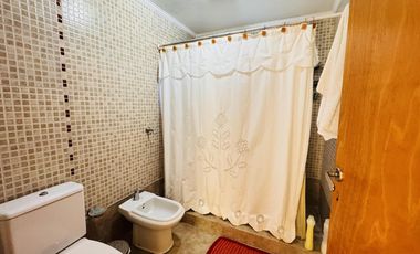Casa con Pileta zona Artalaz