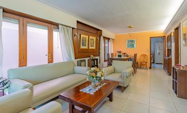 Casa en Divino Rostro