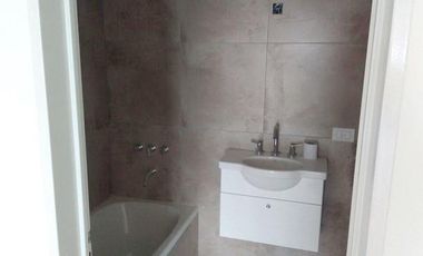Excelente monoambiente a estrenar en edificio C/SUM y piscina.