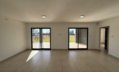 Casa en Funes City