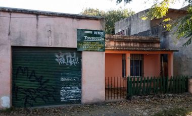 Casa en venta en Almirante Brown