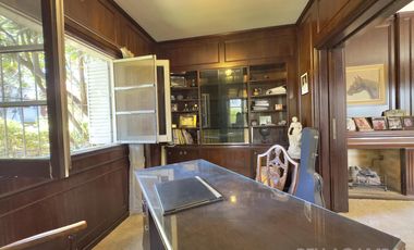 CASA VENTA VICENTE LÓPEZ 5 AMBIENTES JARDIN