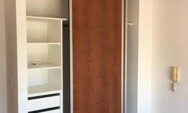 2 ambientes con balcon y baulera