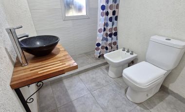 Venta Departamento  2 ambientes con cochera en el centro de Pilar