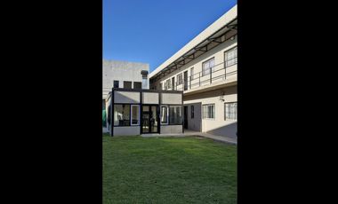 Venta Departamento  2 ambientes con cochera en el centro de Pilar