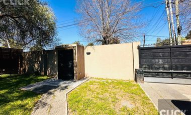 Casa 4 ambientes en venta con Jardín en Monte Grande