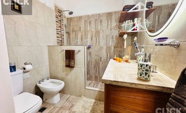 Casa 4 ambientes en venta con Jardín en Monte Grande