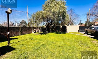 Casa 4 ambientes en venta con Jardín en Monte Grande