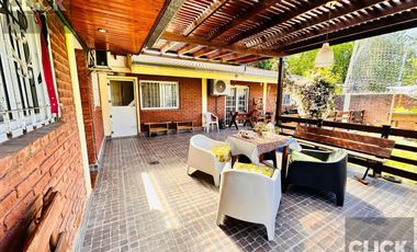 Casa 4 ambientes en venta con Jardín en Monte Grande