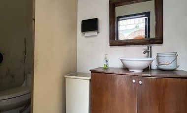 Propiedad en Venta a Media Cuadra de Av Americas, Ladrón de Guevara , Guadalajar