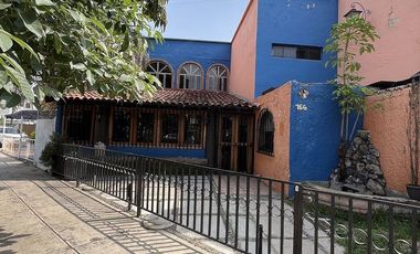 Propiedad en Venta a Media Cuadra de Av Americas, Ladrón de Guevara , Guadalajar