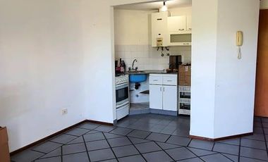 Departamento 2 ambientes en excelente estado. Villa Adelina