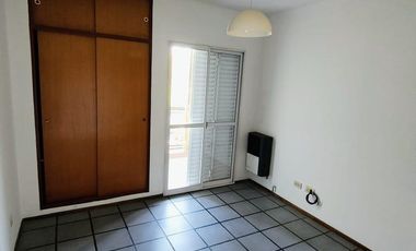 Departamento 2 ambientes en excelente estado. Villa Adelina