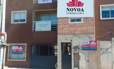 Departamento de cuatro ambientes en Venta en Sarandi