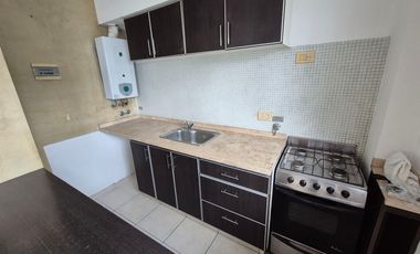 Departamento 2 ambientes en Banfield.