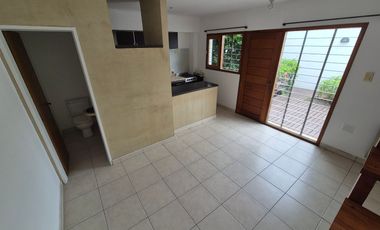 Departamento 2 ambientes en Banfield.
