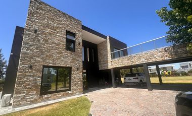 Casa en Terralagos