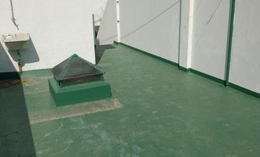 PH 3 ambientes a 2 cdas de la avenida.