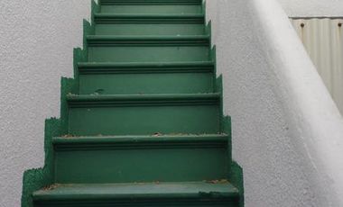 PH 3 ambientes a 2 cdas de la avenida.