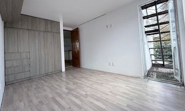 Lujoso Depto en Renta