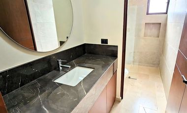 Townhouse en renta en Boara, Montes de Amé - HI2604464