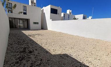 Casa en renta en Residencial Zensia, Conkal - HI2603456