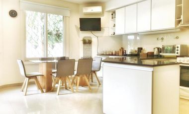 Casa - Venta - Acassuso