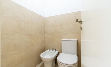 Oportunidad Casa en  Kentucky Barrio Privado Funes