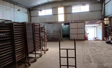GALPON ALQUILER / VENTA VILLA ALLENDE , METROS GOYCOCHEA, IDEAL DISTRIBUIDORA