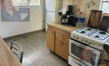 Casa en  el Jaguel dos dormitorios APTO CREDITO!!! 20 mil y cuotas!!