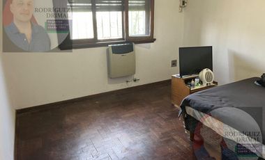 Casa en  el Jaguel dos dormitorios APTO CREDITO!!! 20 mil y cuotas!!