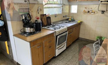 Casa en  el Jaguel dos dormitorios APTO CREDITO!!! 20 mil y cuotas!!