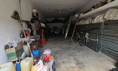 Quinta con 5.6 Hectareas y Cenote en Tekat
