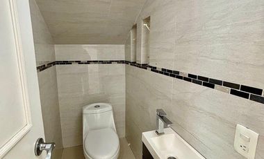 Casa en Venta en Jardines del Valle