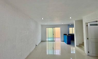 Casa en Venta en Jardines del Valle