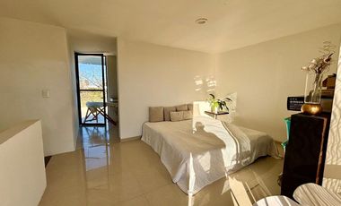 Casa en Venta en Parques Vallarta, Coto Cedro, Solares. Casa con Roof Garden